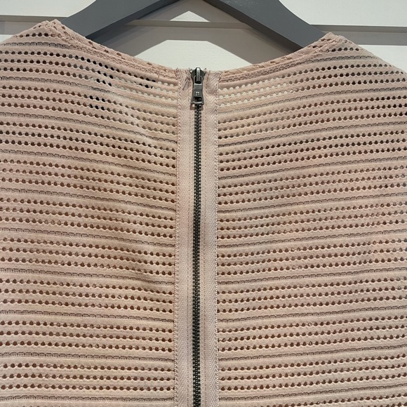 BCBG Pale pink peplum top - Size Small - Picture 4 of 4